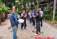 Public moans over chronic flooding in Soi Pattaya Klang 16
