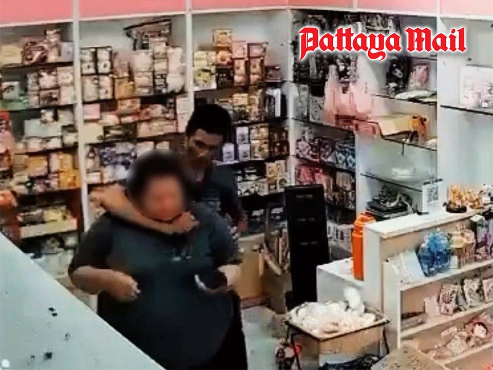 Suspected drug user takes toy shop worker hostage with knife and scissors in Pattaya