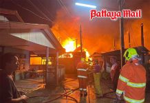 Midnight fire tears through 9 homes in Udon Thani village, 7 escape