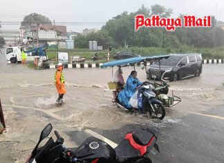 East Pattaya faces more flooding, worst may still be ahead