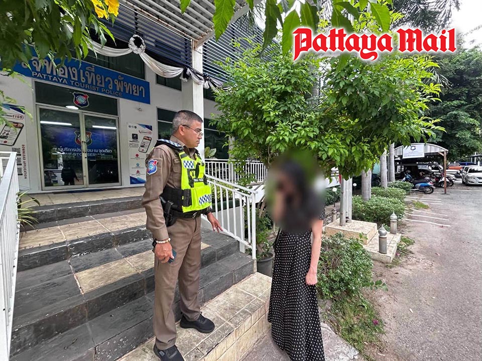 Lost Russian visitor gets home safely with Pattaya Tourist Police help
