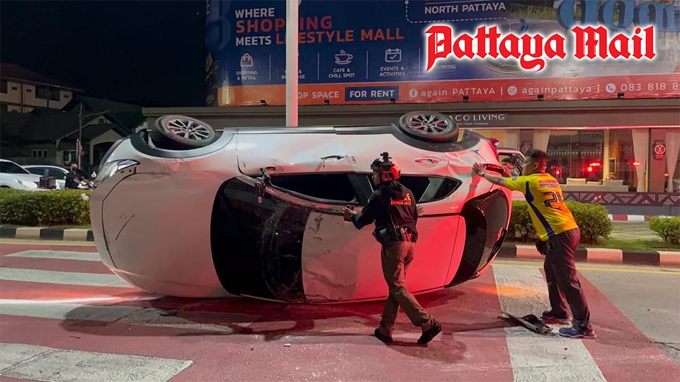 Red-light runner sends SUV flipping at Pattaya intersection
