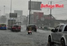 Pattaya rocked by thunder, floods, blackouts and dangerous roads