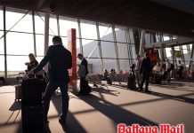 US airports open Gateside access to non-ticketed visitors after 25 years