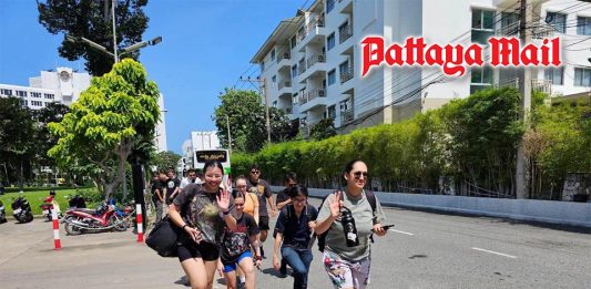 Female US sailors discover Pattaya’s softer side during port visit