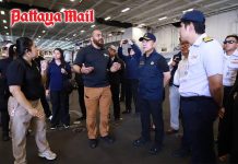 Chonburi Governor leads first Thai group aboard USS Abraham Lincoln