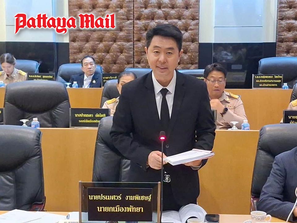 Pattaya Mayor vows to reclaim Waterfront site, bar vehicles with barriers
