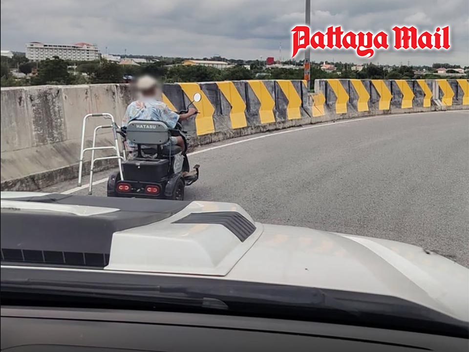 Korat railway bridge leaves elderly riders with few safe alternatives