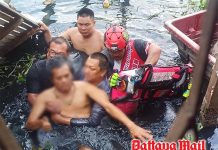 Wooden house extension collapses in Bangkok, leaving one injured