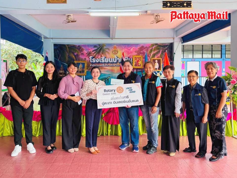 Rotary Club of Utapao International supports Ban Hin Wong School education fund