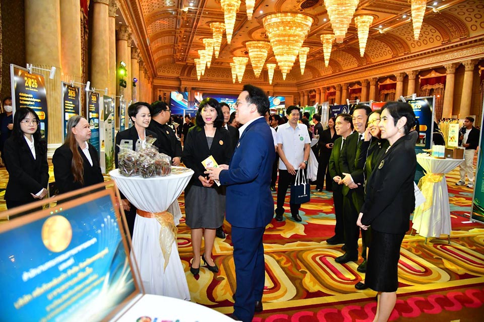 Thailand honors 119 health businesses and products with FDA Quality Awards