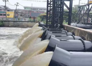 Bangkok flood situation stabilizes after 48 hours of relentless rain