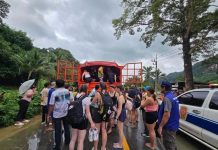 Flash floods trap tourists and residents as Khao Sok rescue teams race to help