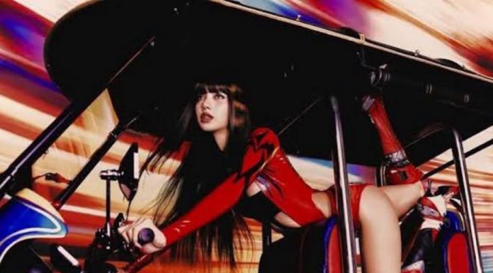 One Tuk-Tuk, Four Bangkok Landmarks — Say ‘SaWaDiKa’ Like LISA
