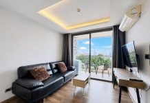 The Peak Towers – 1 bed 1 bath in Pratamnak