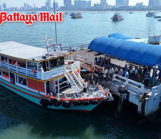 Koh Larn draws holiday crowds during Thailand’s three-day break
