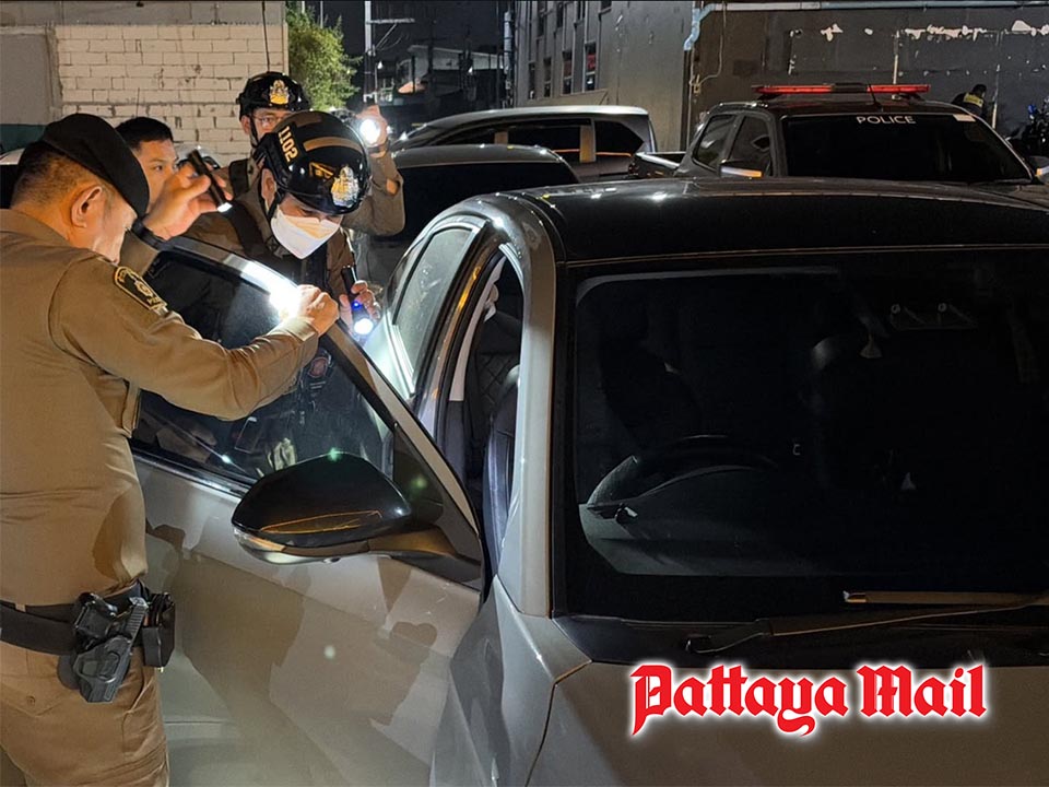 Pattaya police search cars and raid nightclub, six patrons face drug tests