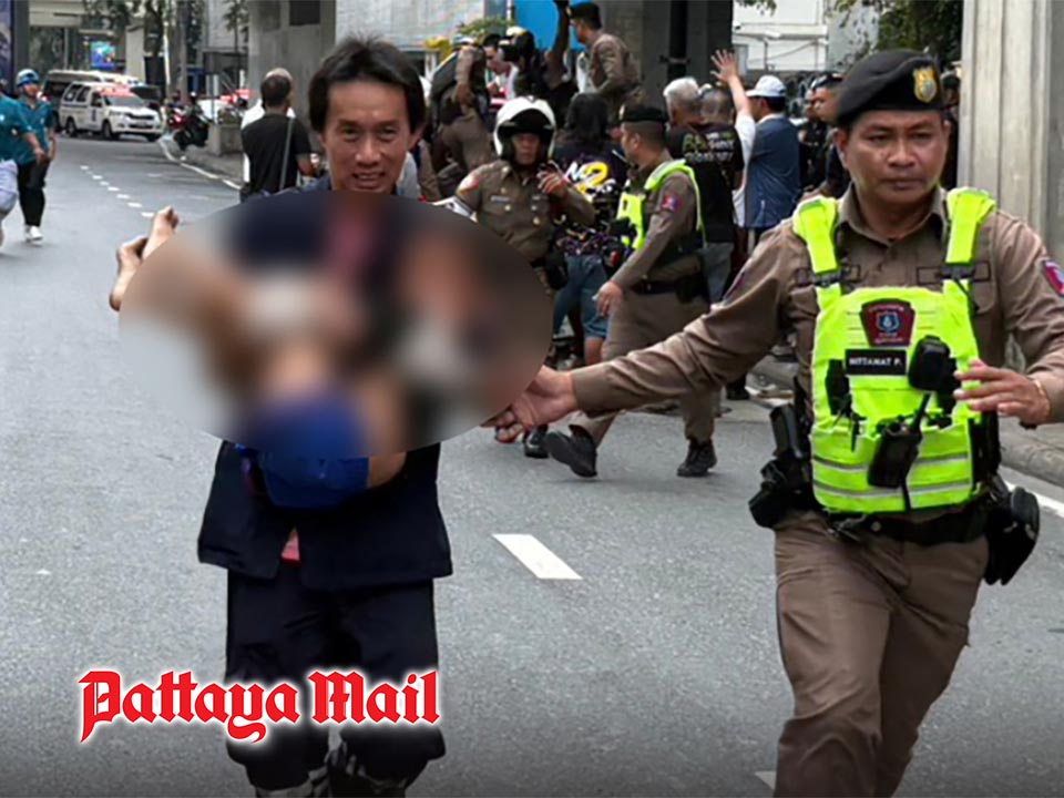 Child carried to safety after police negotiate release under Bangkok bridge