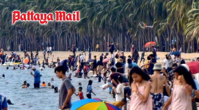 Bangsaen Beach draws day-trippers with clear waters, shady spots and fresh seafood