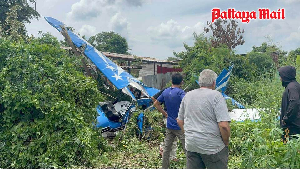 Small plane crashes in East Pattaya field, injuring pilot