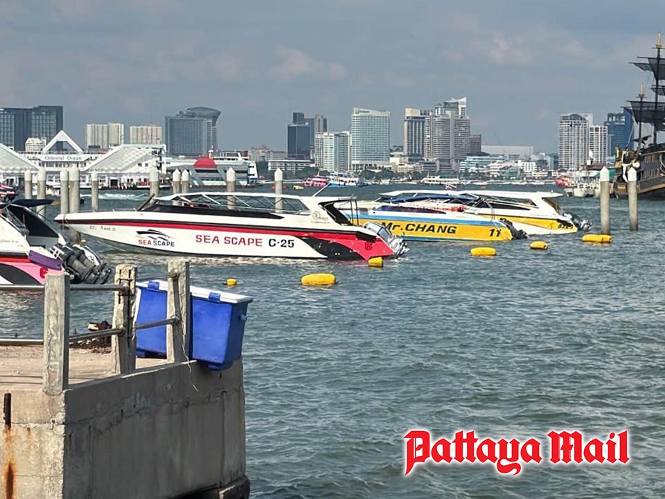 Pattaya asks boat operators to clear Bali Hai Pier for new pontoon construction