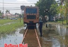 Railway crews begin restoring flood-damaged Eastern rail line