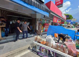 Pattaya warns restaurant over illegal footpath excavation to connect wastewater pipe