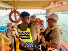 No life jacket, no boat trip, Pattaya Tourist Police tell Koh Larn visitors
