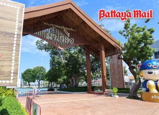 Pattaya repairs worn playground equipment and plans new play area at Lan Pho Park