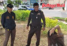 Transgender woman shouts and exposes herself outside Pattaya school