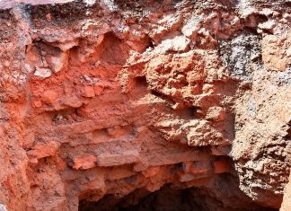 Phitsanulok unearths 500-year-old city wall during power cable works