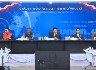 Thailand keeps flood zones on alert while recovery begins